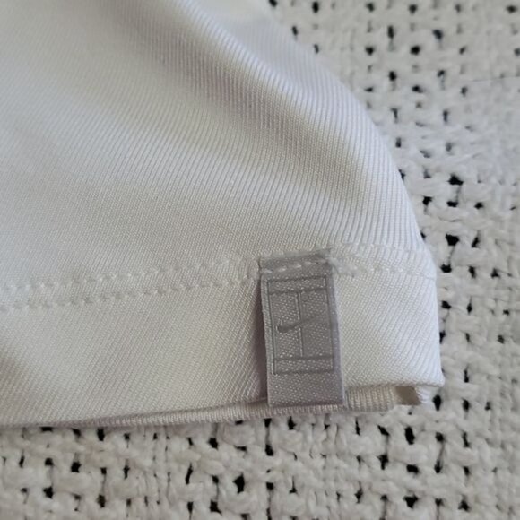 Nike Swoosh White with Pink Trim‎ V-neck Sz. XS SS Athletic Shirt - Picture 6 of 8